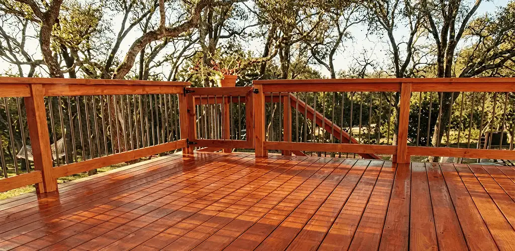 Deck sealing results with a freshly sealed wood deck in Staten Island, NY